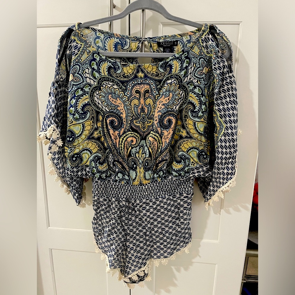 Joe & Belle Jumper Beautiful Lace Paisley Print Jumpsuit Never Worn